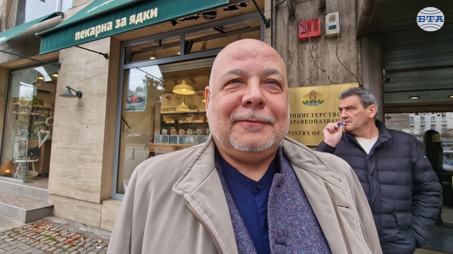 На Обществения съвет за бъдещата детска болница не е предоставяна достатъчно информация, здравното министерство е на обратното мнение, каза проф. Иван Литвиненко