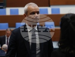 Парламент - заседание