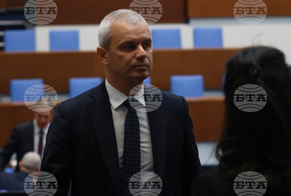 Vazrazhdane: Budget Will Blow Up before It Even Comes Together