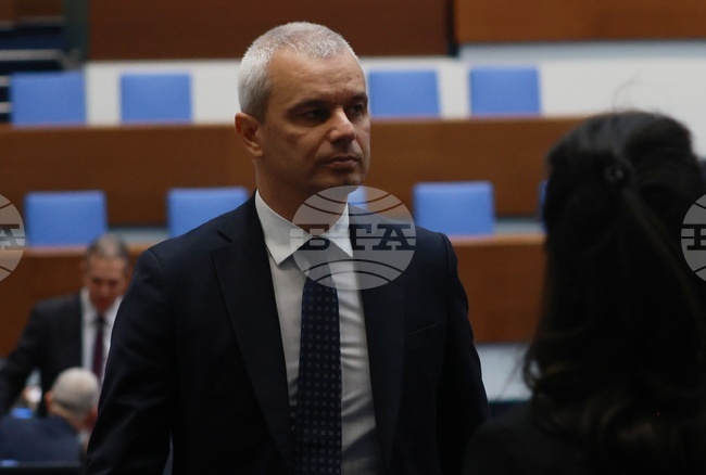 Vazrazhdane: Budget Will Blow Up before It Even Comes Together