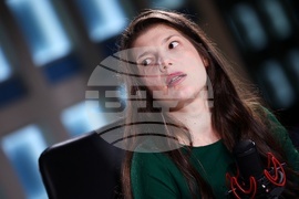 Подкаст „БТА Паралели“ - Ваня Сухарова