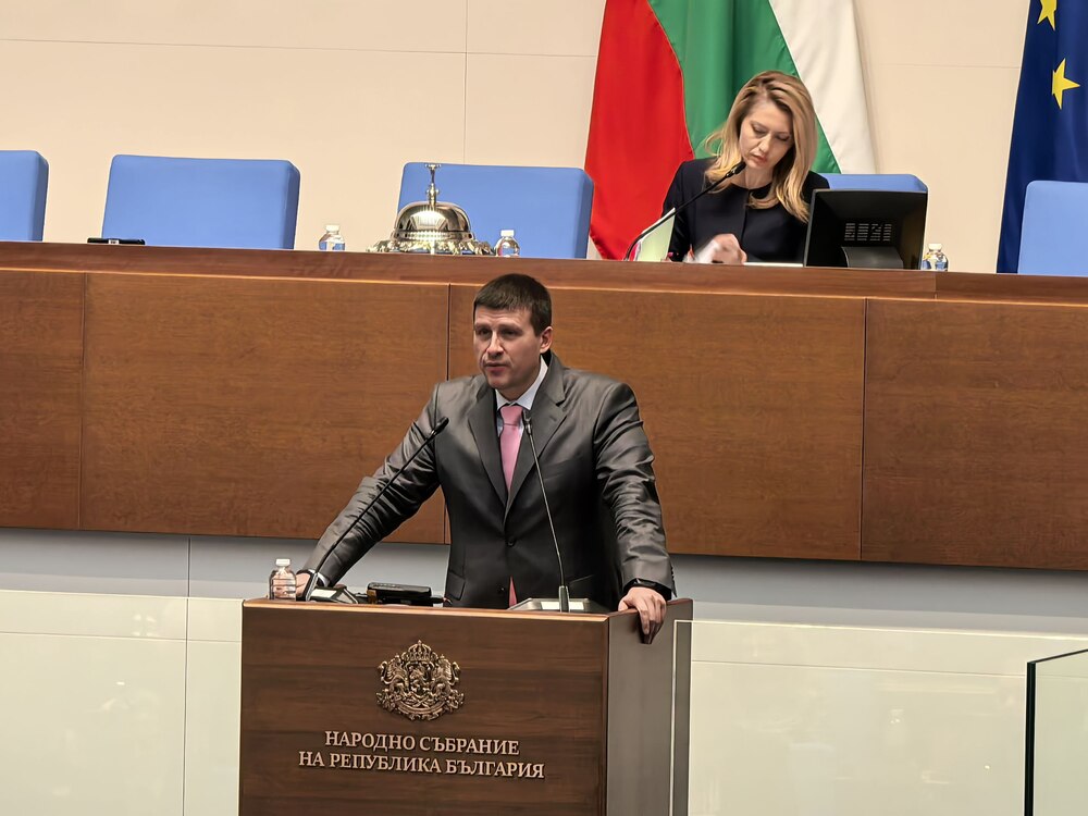 Прессъобщение на партия „Величие“: „За нормалните граждани няма нормално място за живот в България“ 