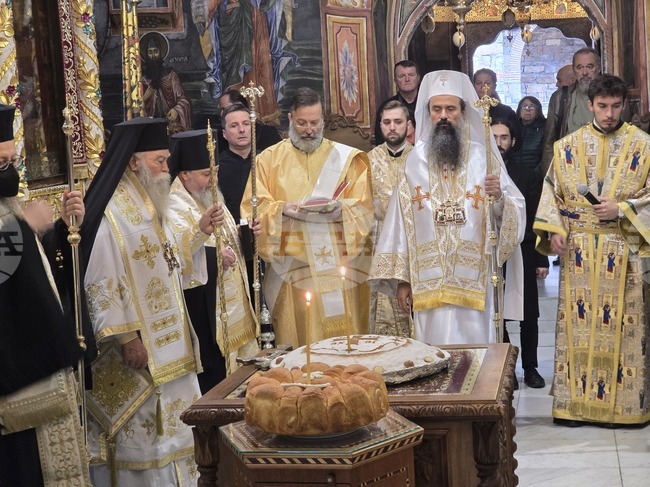 Днес ни липсват и са необходими тези добродетели, които дядо Максим бе усвоил и въплътил в своя живот, каза патриарх Даниил