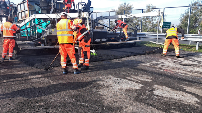 Продължава ремонтът на 11-километров участък от автомагистрала „Тракия“ в област Сливен