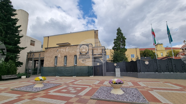 Сливенската митрополия и БЧК организират благотворителни базари за социално уязвими хора