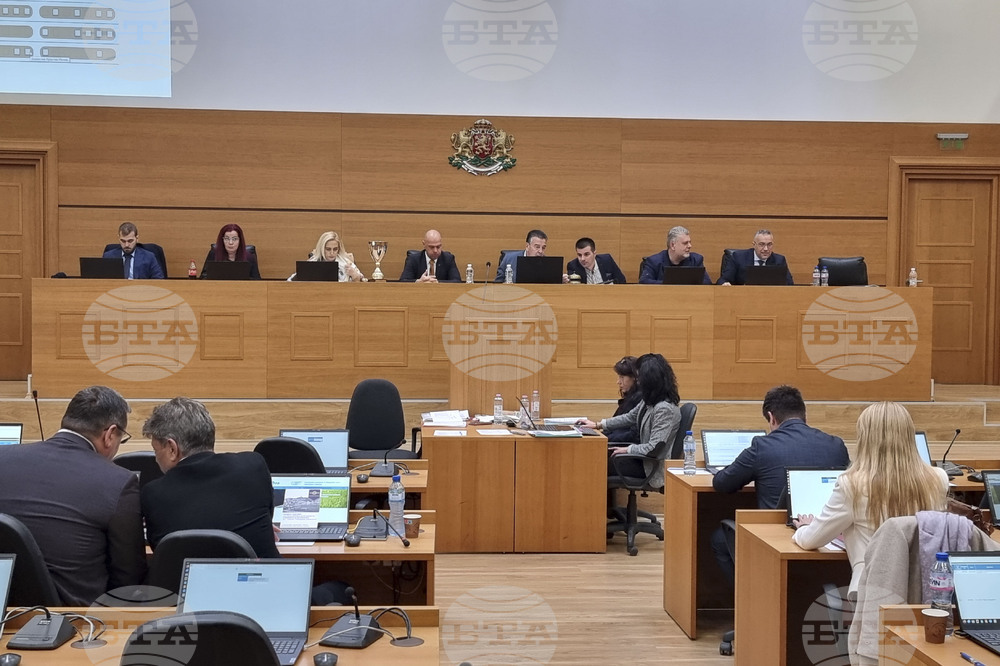 Общинските съветници от "Възраждане" в Пловдив обявиха, че напускат групата на партията в Общинския съвет