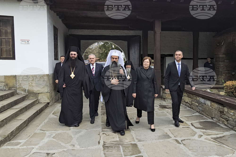 Троянски манастир - патриарх - почит