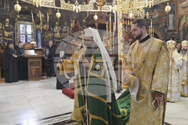 Троянски манастир - патриарх - почит
