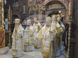 Троянски манастир - патриарх - почит