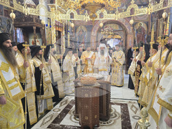 Троянски манастир - патриарх - почит