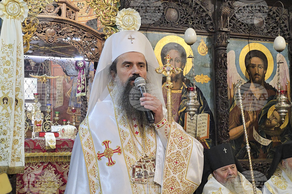 Троянски манастир - патриарх - почит