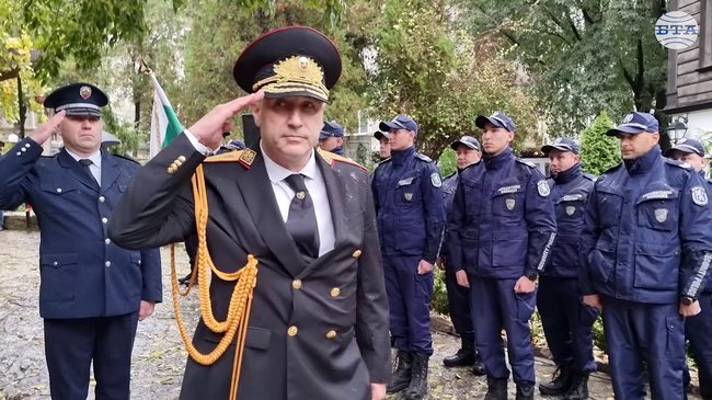Полицията във Варна възстановява отдаването на почит на загинали при изпълнение на задълженията си служители