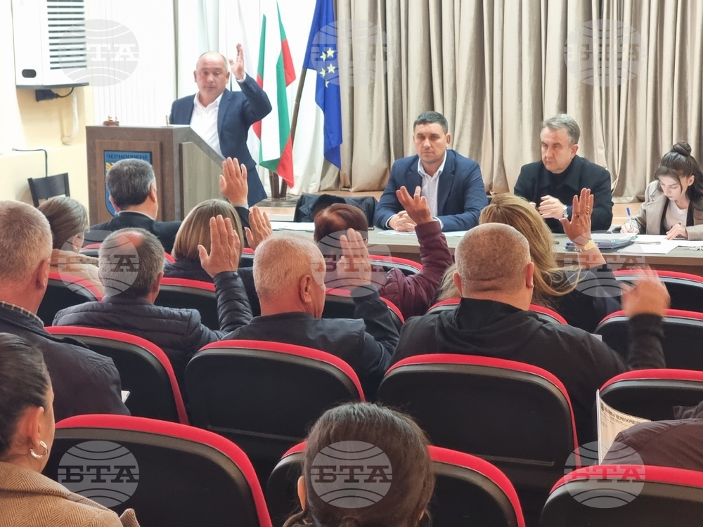 Общинските съветници в Черноочене гласуваха промени в капиталовите разходи за 18 обекта 