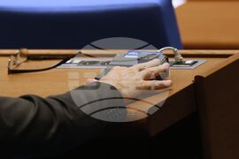 Парламент - заседание