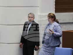 Парламент - заседание