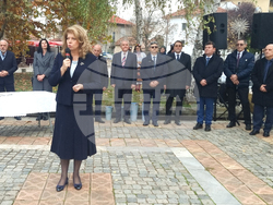 Левски - скулптурна композиция - откриване