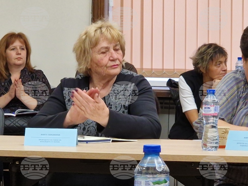 Регионалната организация на Съюза на инвалидите в Перник ще подкрепи творец в първата му самостоятелна изложба