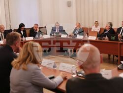 Парламент - Комисия по вътрешна сигурност и обществен ред