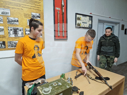 Разград - гимназия - военно обучение