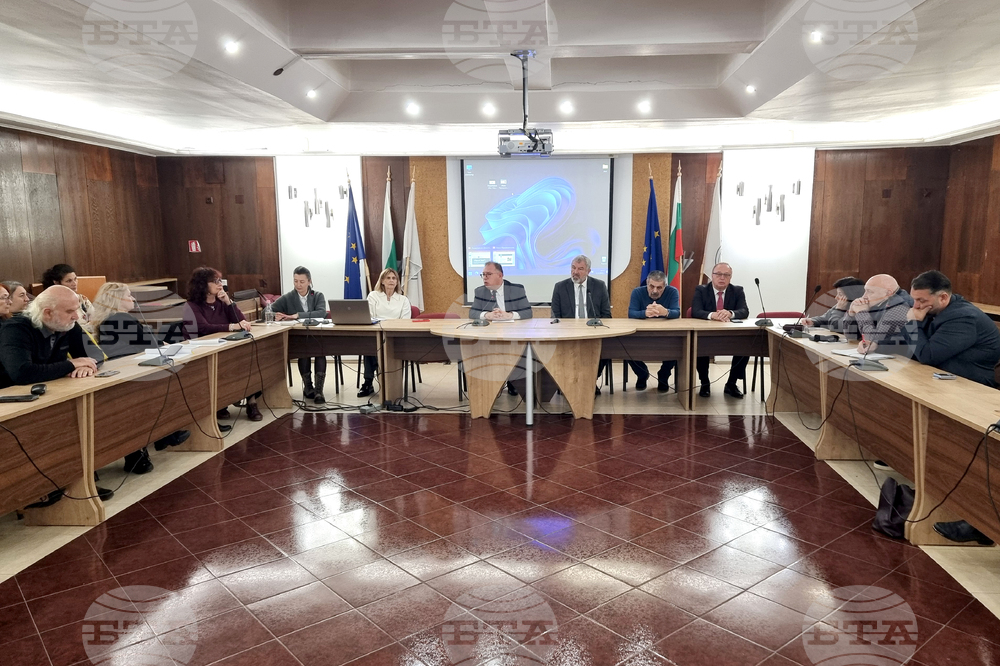 Русе - „Народен съд“ - кръгла маса