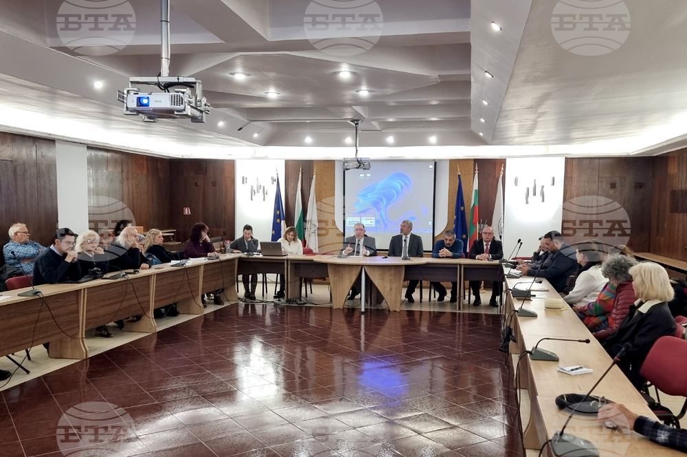 Русе - „Народен съд“ - кръгла маса