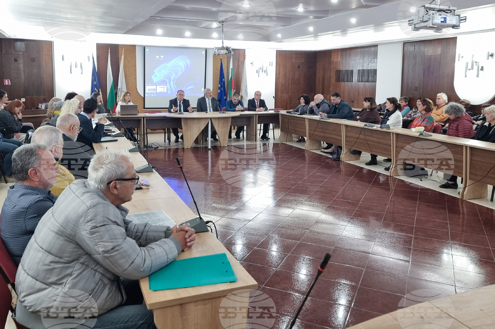 Русе - „Народен съд“ - кръгла маса