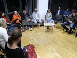 Дискусия „Предизвикателствата пред детското и младежкото развитие: агресия, насилие и възможни решения в България“