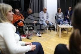 Дискусия „Предизвикателствата пред детското и младежкото развитие: агресия, насилие и възможни решения в България“