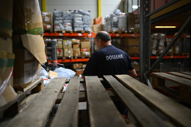 Белга: Регионалното правителство на Валония е блокирало швейцарска военна доставка за Израел на летище Лиеж