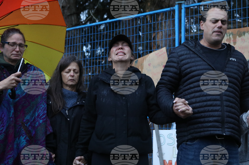 Canada Bird Flu Ostriches