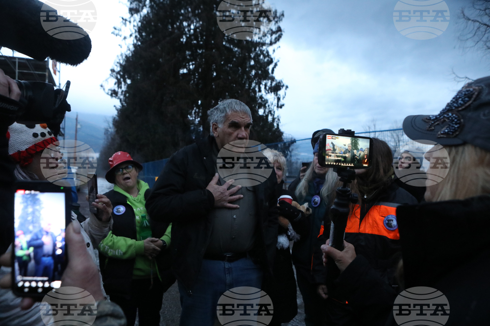 Canada Bird Flu Ostriches