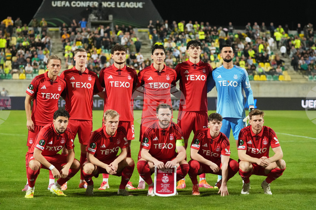 Абърдийн с Димитър Митов в състава си завърши наравно с АЕК Ларнака в Лигата на конференциите