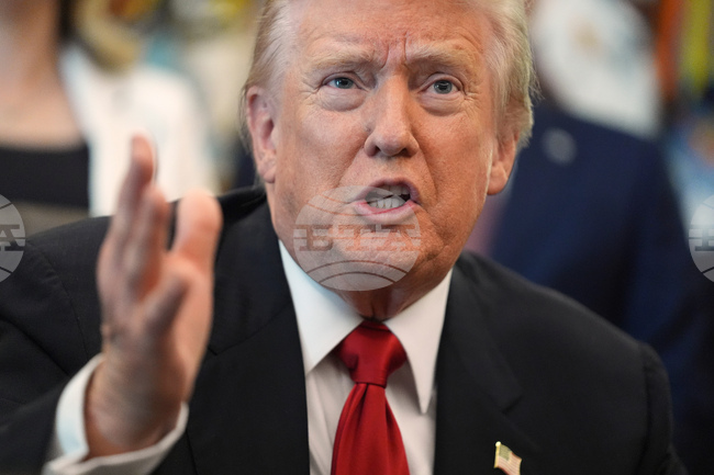 Доналд Тръмп заяви, че САЩ са нанесли въздушни удари по бойци от "Ислямска държава" в Северозападна Нигерия 