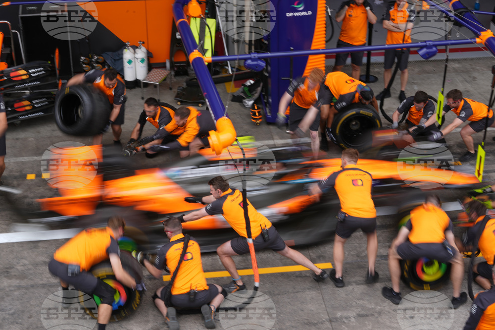 Макларън включи дъщерята на бившия световен шампион във Формула 1 Мика Хакинен към програмата си за развитие на пилоти