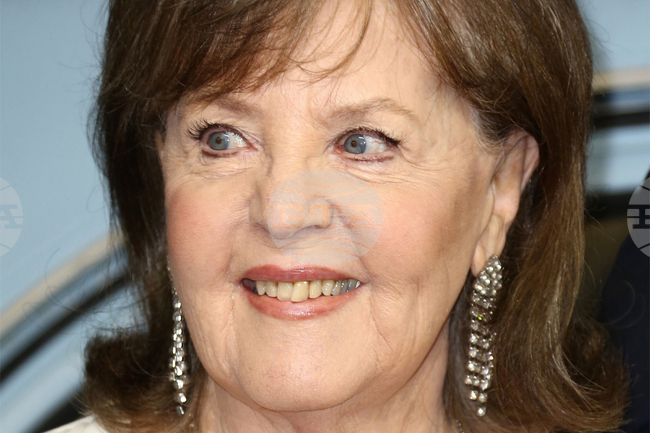 Актрисата Полин Колинс, прочула се с филма "Шърли Валънтайн", почина на 85-годишна възраст