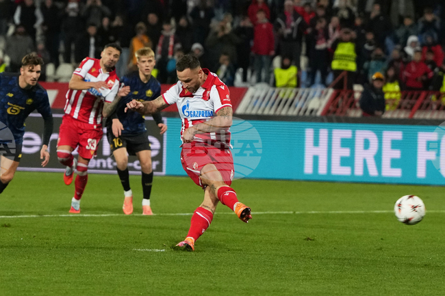 Марко Арнаутович донесе три точки за Цървена звезда срещу Лил 