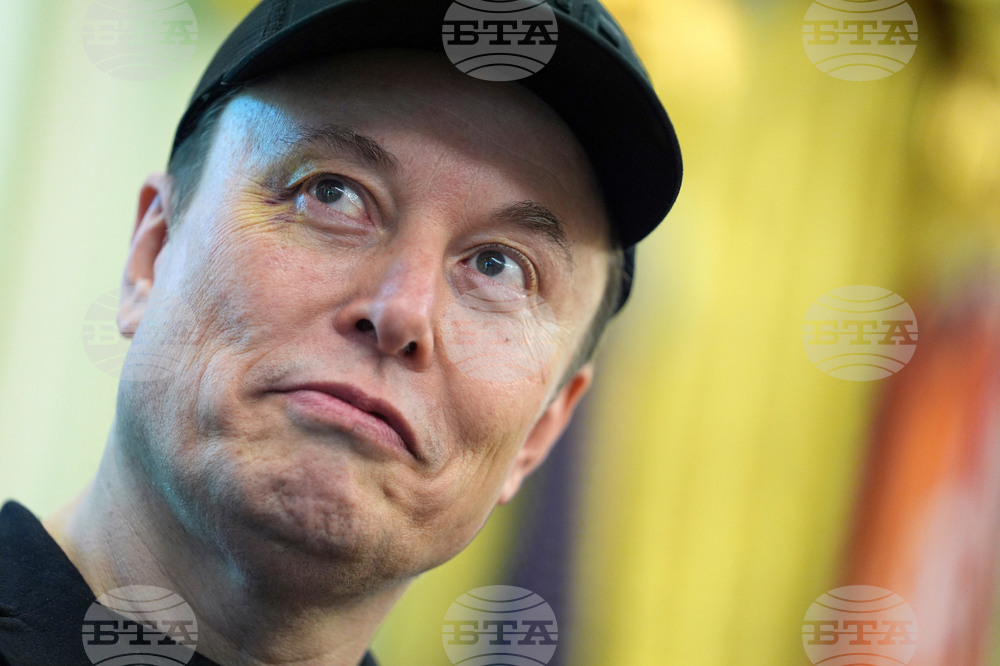 Акционерите на "Тесла" одобриха рекордния пакет за възнаграждение на Илон Мъск на стойност до 1 трилион долара