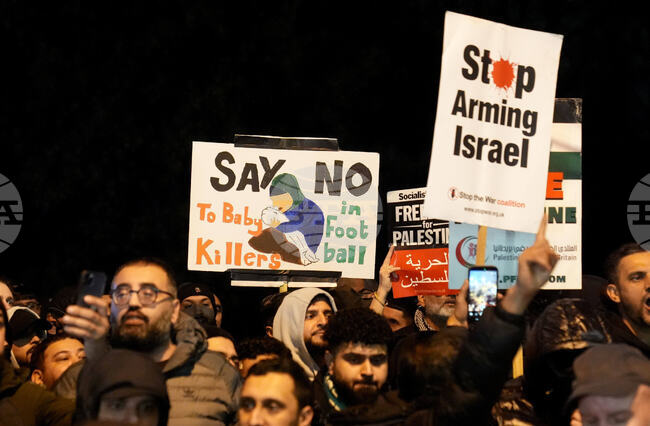 Шестима души бяха арестувани близо до футболния стадион "Вила Парк" в Бирмингам