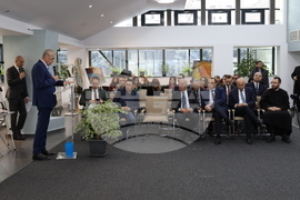 Българска делегация в Търговско-промишлената палата в Плоещ