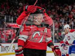 Canadians Devils Hockey