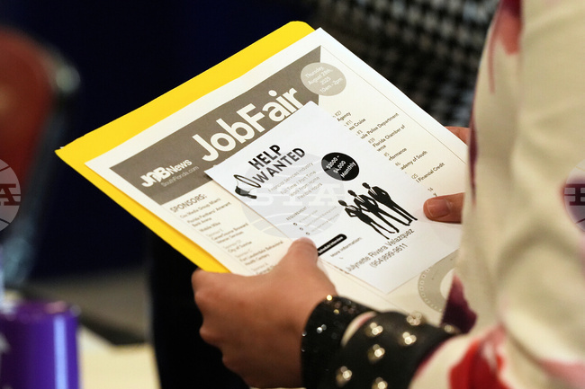 Американската икономика е създала 119 000 работни места през септември, безработицата достига четиригодишен връх