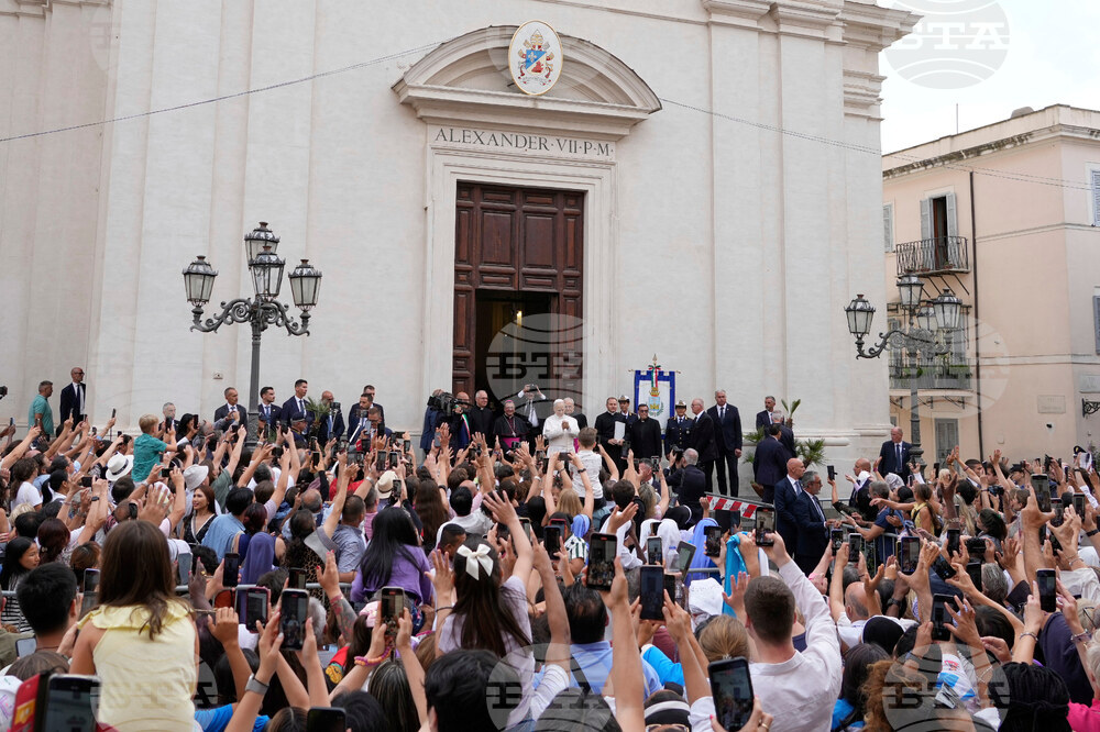 Vatican 6 Months of Leo