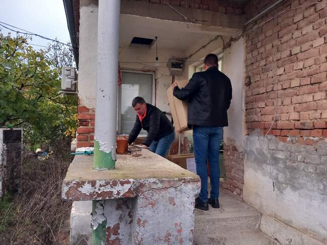 Община Стара Загора откликна с помощ за семейството от Горно Ботево, чиято къща изгоря