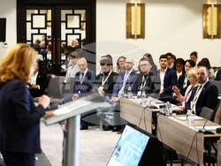 Външен семинар - комисия SEDEC