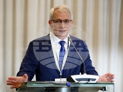 Външен семинар - комисия SEDEC