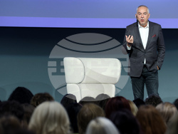 Национална конференция "Умения за иновации в образованието" - Бойко Василев  - презентация