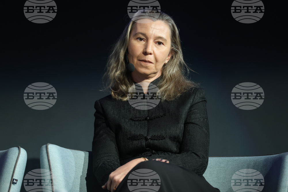 Национална конференция "Умения за иновации в образованието" - Дискусия на тема "Човешките умения в дигиталния свят"