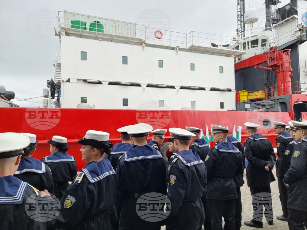 Continued UAE Presence in Antarctica as Part of Bulgaria’s 34th Antarctic Expedition