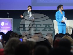 Национална конференция "Умения за иновации в образованието" - Дискусия на тема "Човешките умения в дигиталния свят"