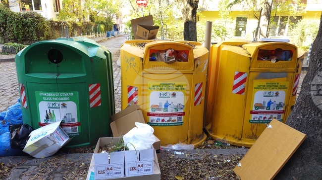 КЗК образува още две открити производства срещу Столична община по жалби на фирми за почистване